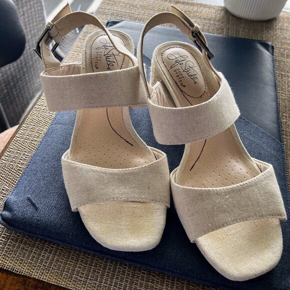 LifeStride CALDWELL Ivory Heeled Summer Sandals Sz 6.5 - Picture 1 of 6